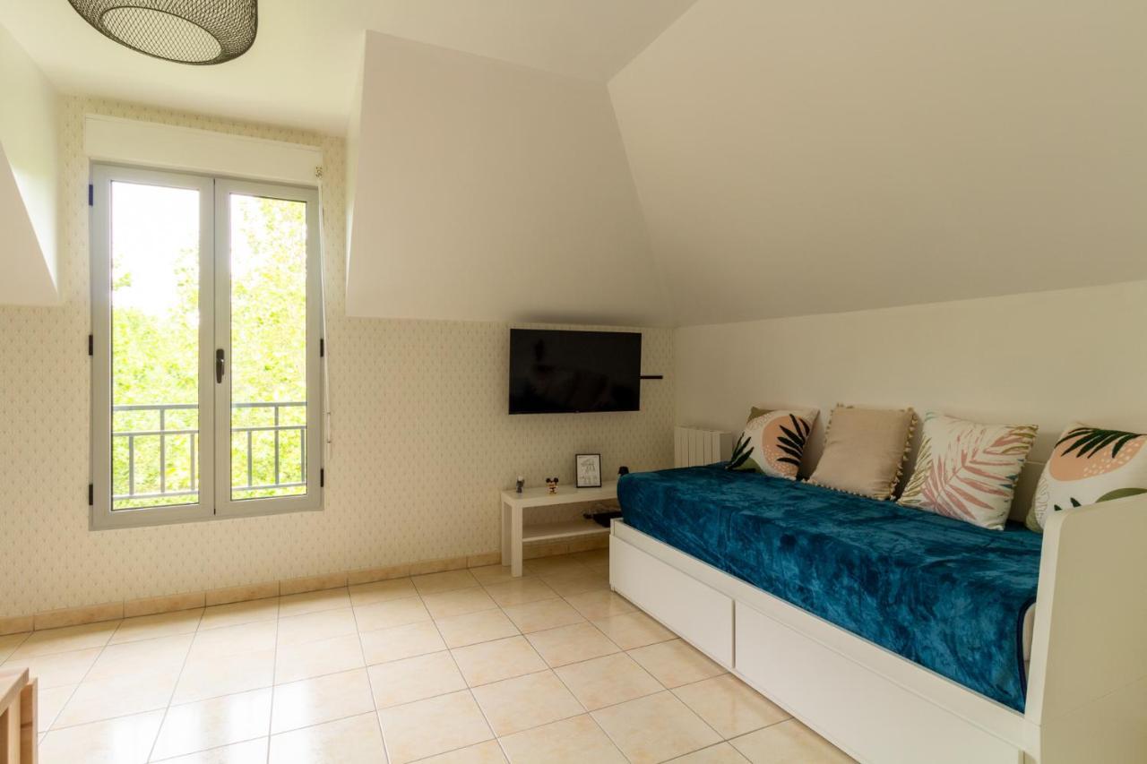 Appartamento Le Bienvenue Bussy-Saint-Georges Esterno foto